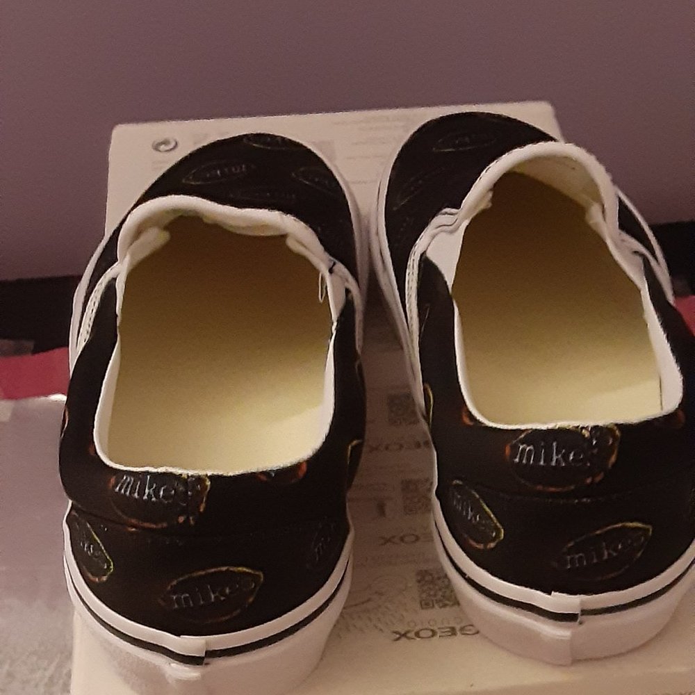 Mike's Slip on Sneakers/Shoes |